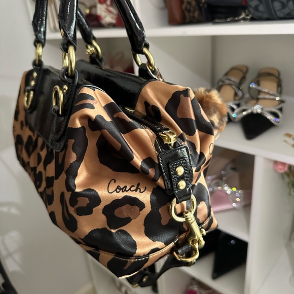 SOLD - Picture 4 of 8